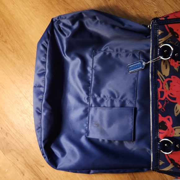 Coach 13 X 15" Floral Poppy Purse Bag - Picture 15 of 16